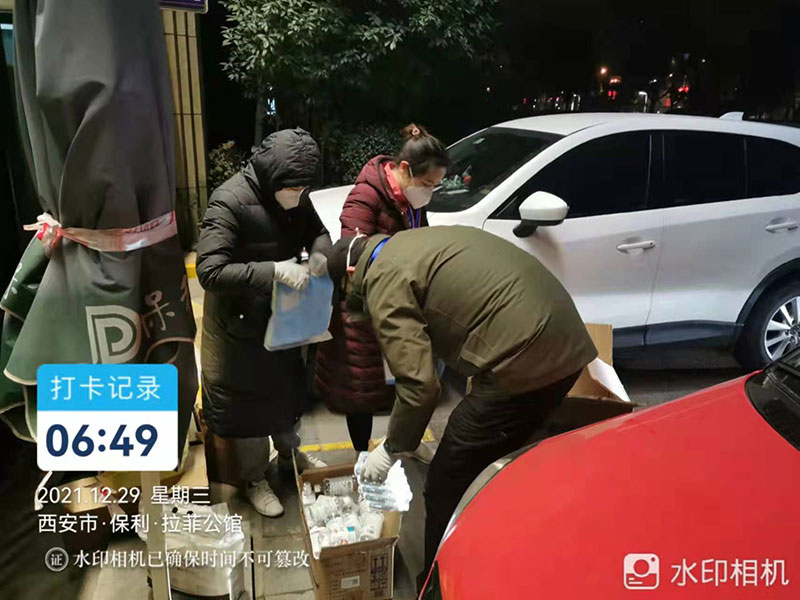 000000.jpg 000000.jpg