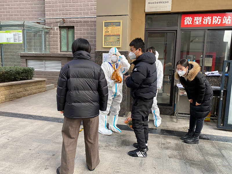 000000.jpg 000000.jpg