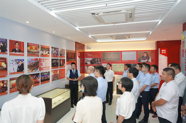 000000.jpg 000000.jpg