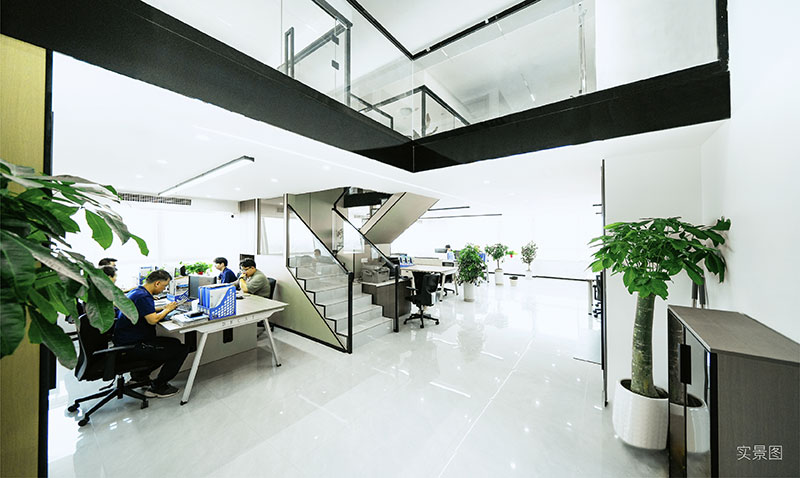 000000.jpg 000000.jpg