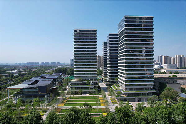 000000.jpg 000000.jpg