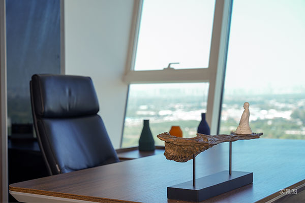 000000.jpg 000000.jpg