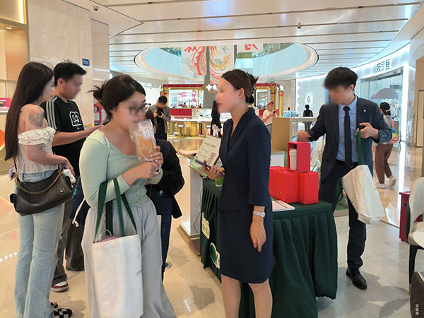 000000.jpg 000000.jpg