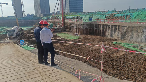 000000.jpg 000000.jpg