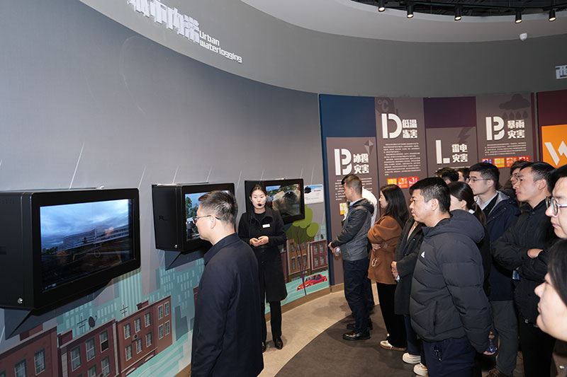 000000.jpg 000000.jpg