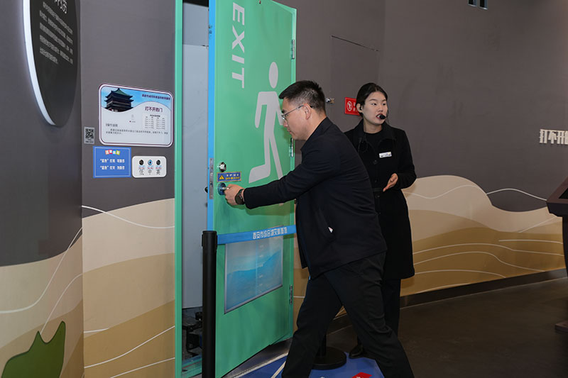 000000.jpg 000000.jpg