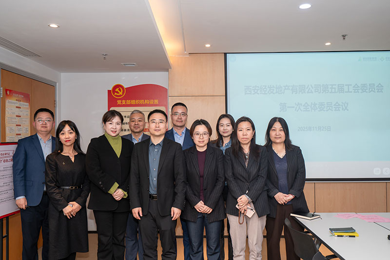 000000.jpg 000000.jpg