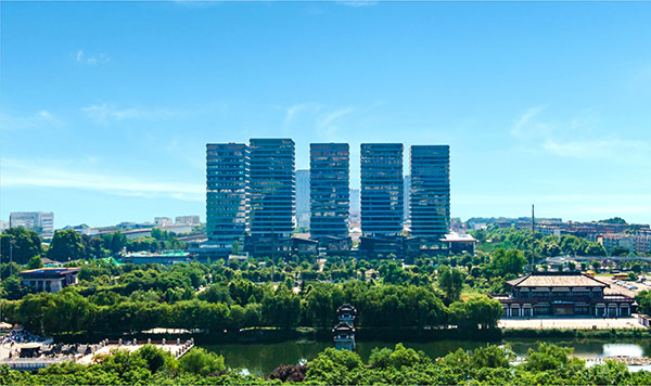 000000.jpg 000000.jpg